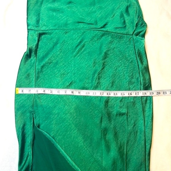 Walk the Line Emerald Green Slip Dress- LIONESS- Size  L NWOT - Picture 12 of 15